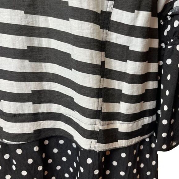 Dor Dor Couture Button Front, Bell Sleeve Black White Top Jacket Size Medium - Picture 5 of 13